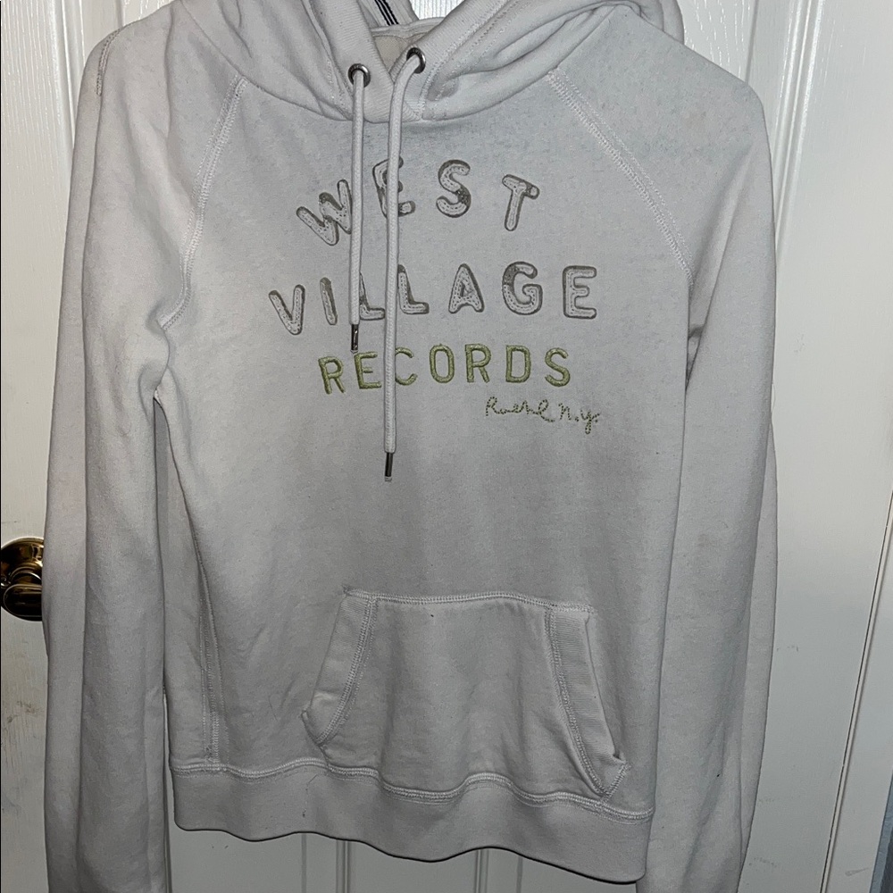 Ruehl No.925 White Hooded Sweatshirt with Green Lettering